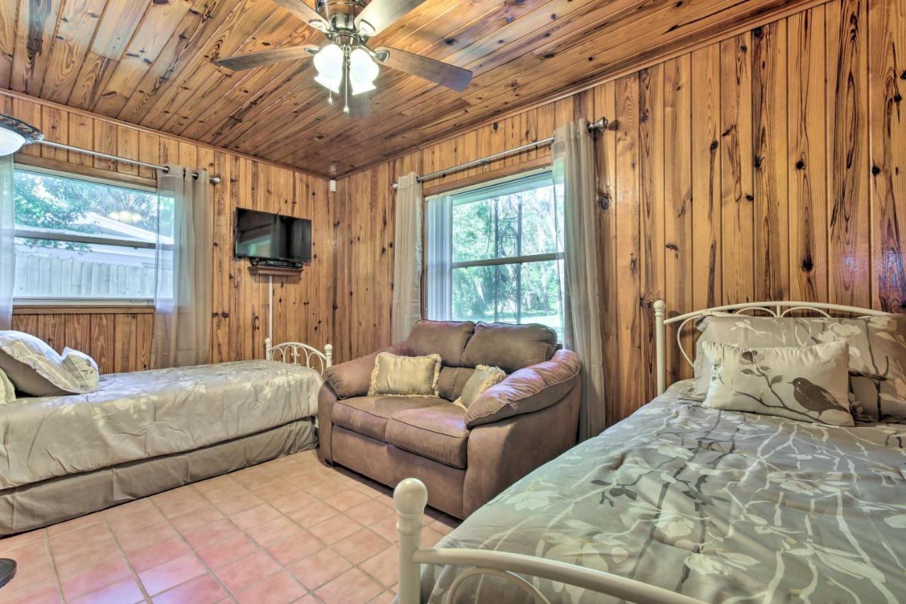 Rainbow River Oasis With Kayaks And Furnished Sunroom! Дънелон Екстериор снимка