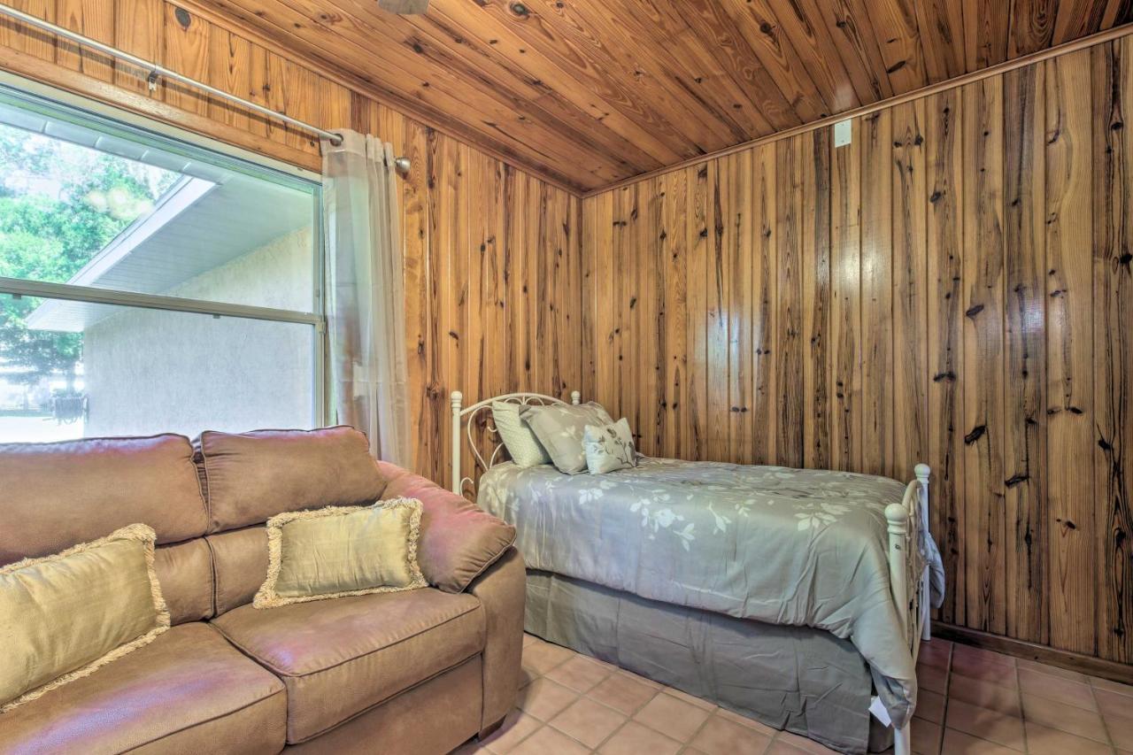 Rainbow River Oasis With Kayaks And Furnished Sunroom! Дънелон Екстериор снимка